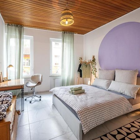 Wohlfuehlwohnung Mit 25 Qm Terrasse, Netflix Koblenz  Dış mekan fotoğraf
