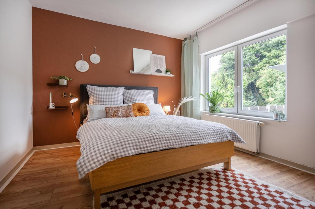 Wohlfuehlwohnung Mit 25 Qm Terrasse, Netflix Koblenz  Dış mekan fotoğraf